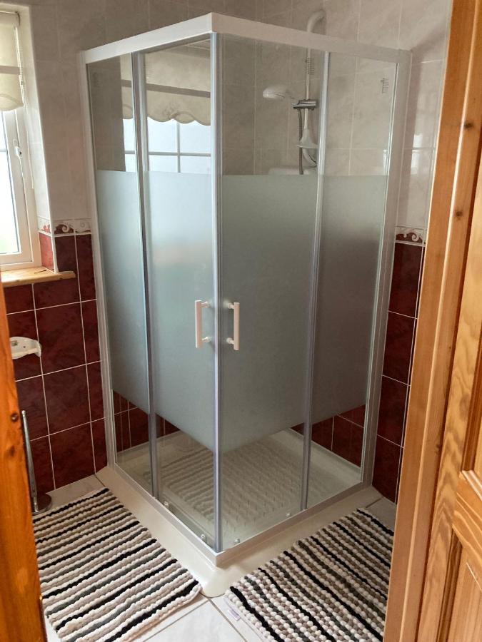 Apartamento Minaun Cliff View Keel  Exterior foto